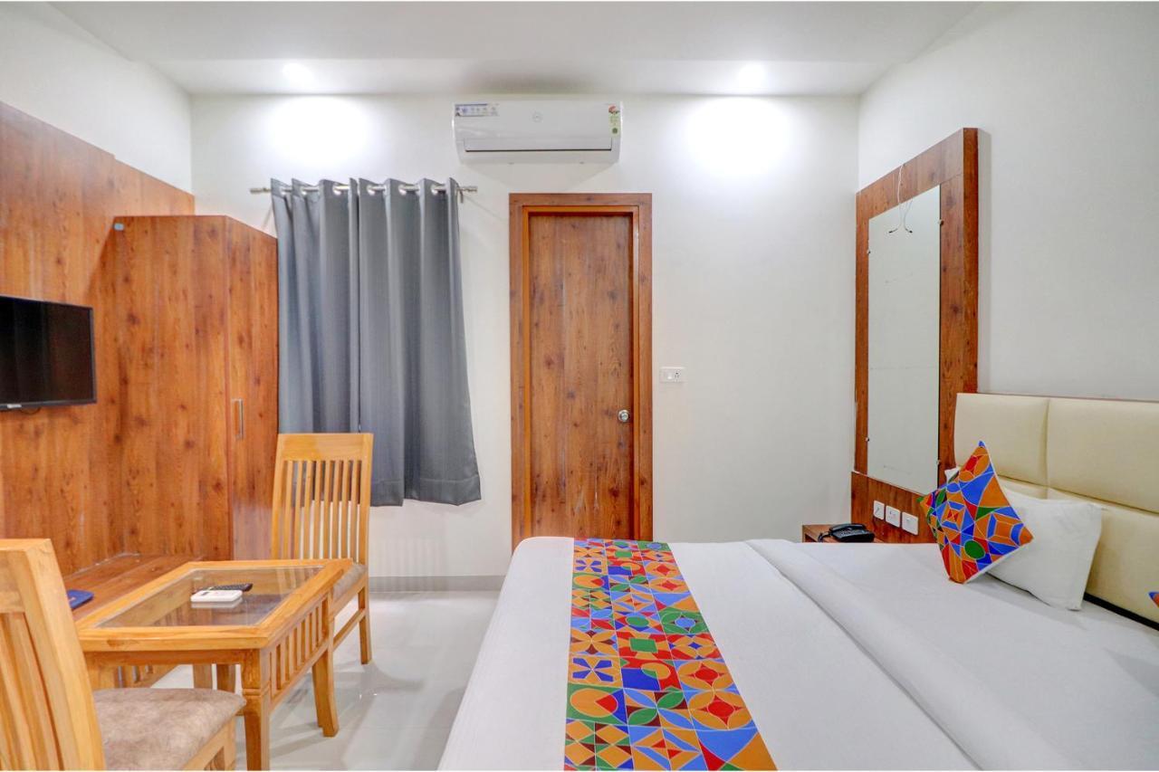 Fabexpress The Regalia Inn Lucknow Ngoại thất bức ảnh