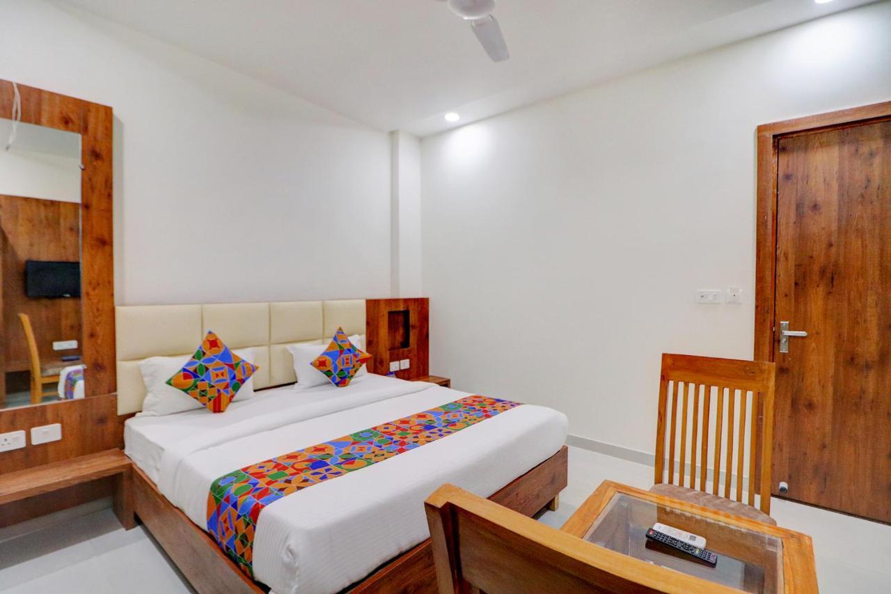 Fabexpress The Regalia Inn Lucknow Ngoại thất bức ảnh
