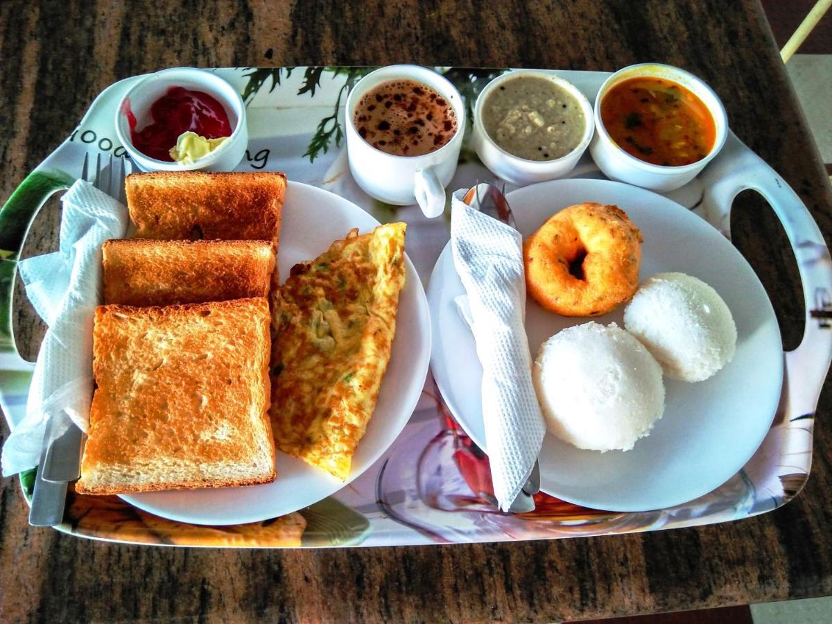 Fabexpress The Regalia Inn Lucknow Ngoại thất bức ảnh