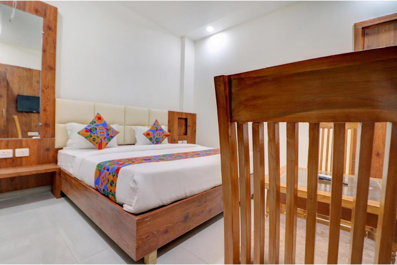 Fabexpress The Regalia Inn Lucknow Ngoại thất bức ảnh